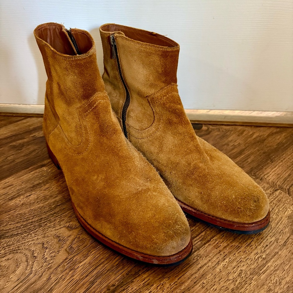 Men’s ankle suede Frye boots